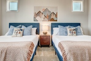 5 bedrooms, desk, iron/ironing board, travel crib