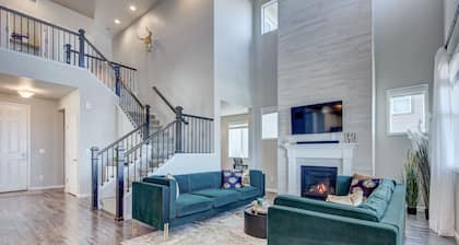 Luxury 4800sqft Mountain Home w/ Separate Casita DENVER/BOULDER