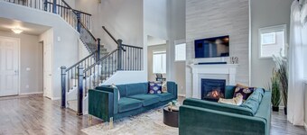 Luxury 4800sqft Mountain Home w/ Separate Casita DENVER/BOULDER