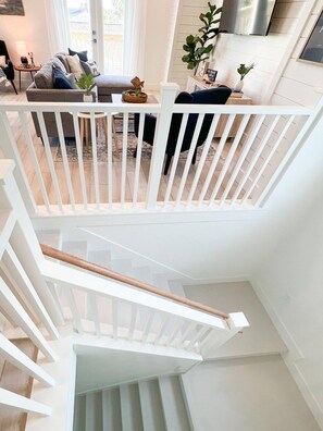 Interior - Minutes to Beach, restaurants, shopping, night life with heated cocktail pool. (Port Aransas)