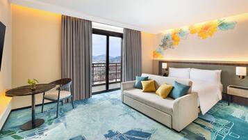 Svit - 1 kingsize-säng (Bukit Randu City View) | Sängtillbehör av högsta kvalitet, Select Comfort-madrasser och minibar