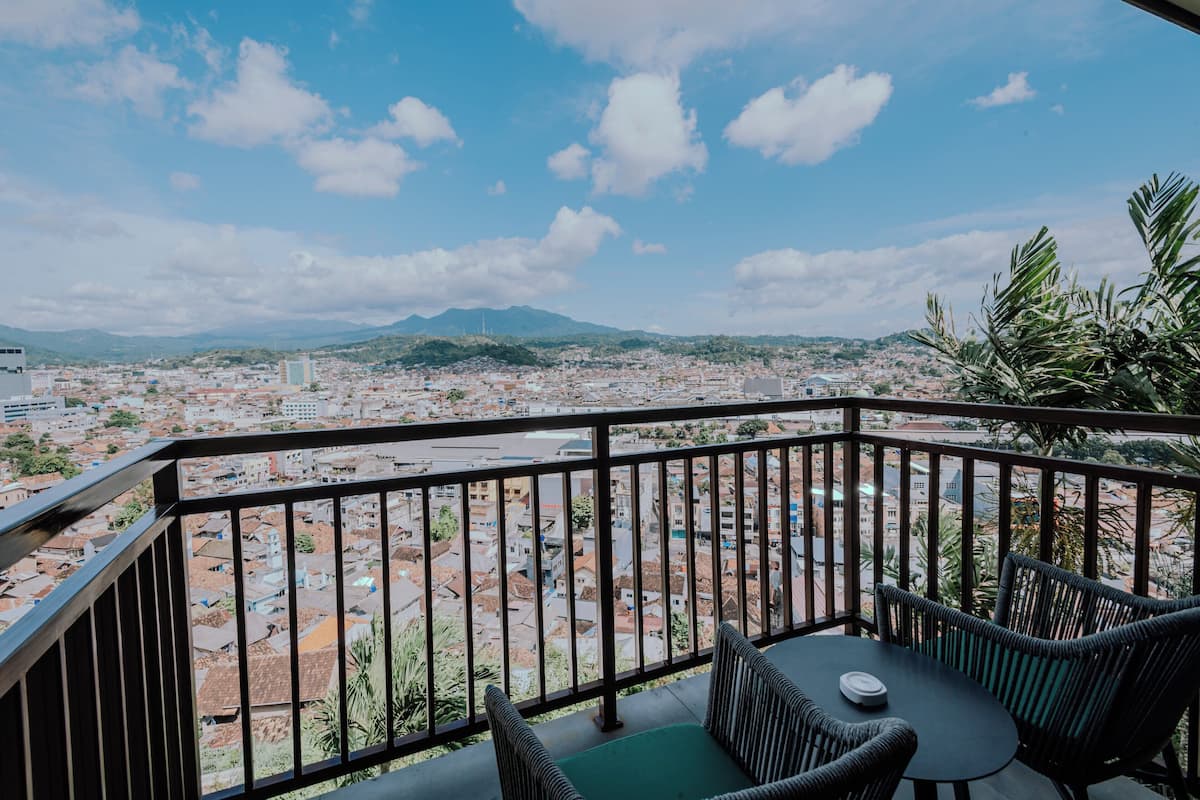 Suite, 1 King Bed (Bukit Randu City View) | City view from property