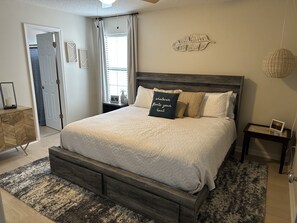 2 chambres, fer et planche à repasser, lit parapluie, Wi-Fi gratuit