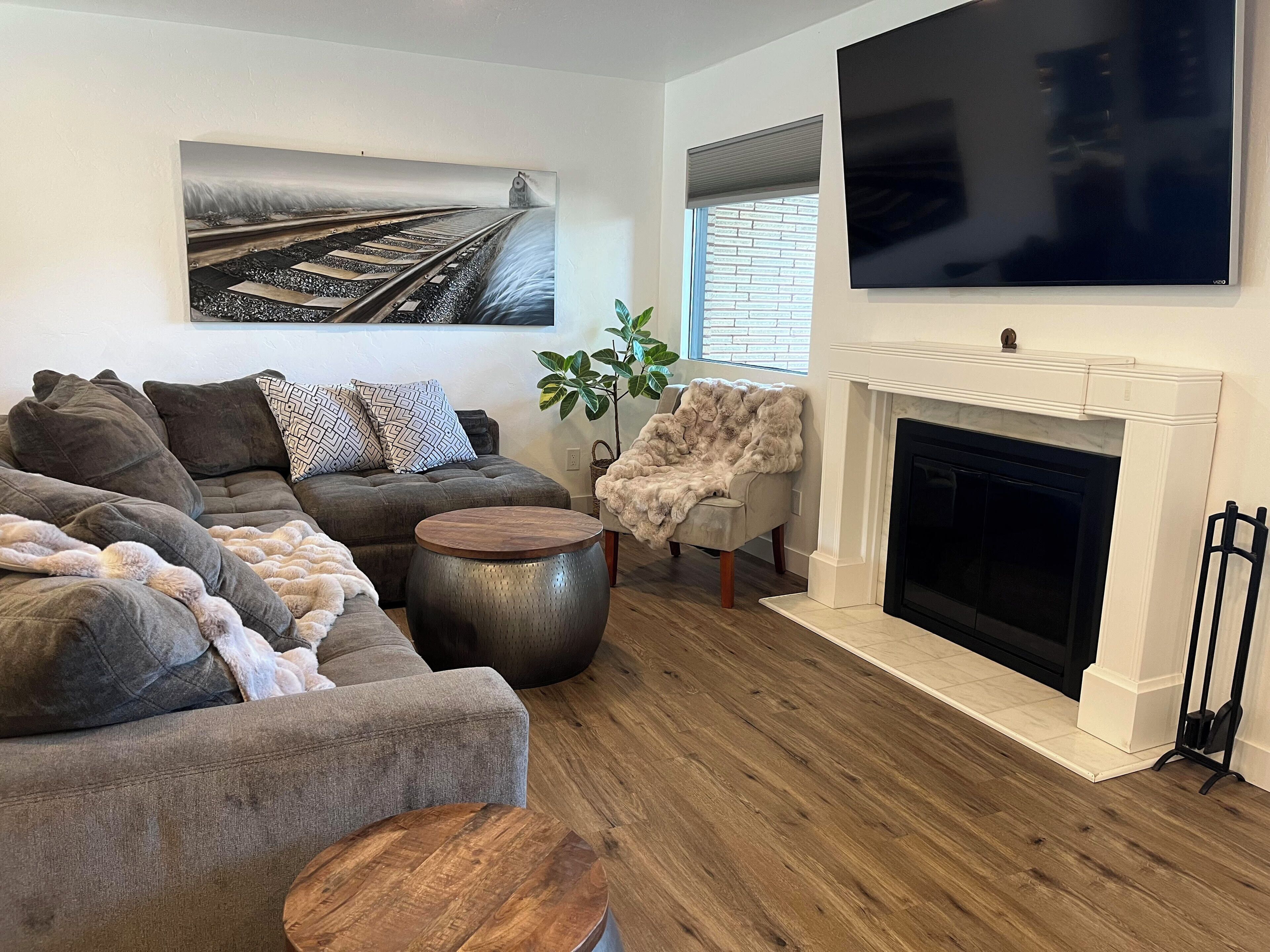 River Rock Place: Your Perfect Getaway In Town & Close To The Rivers Edge