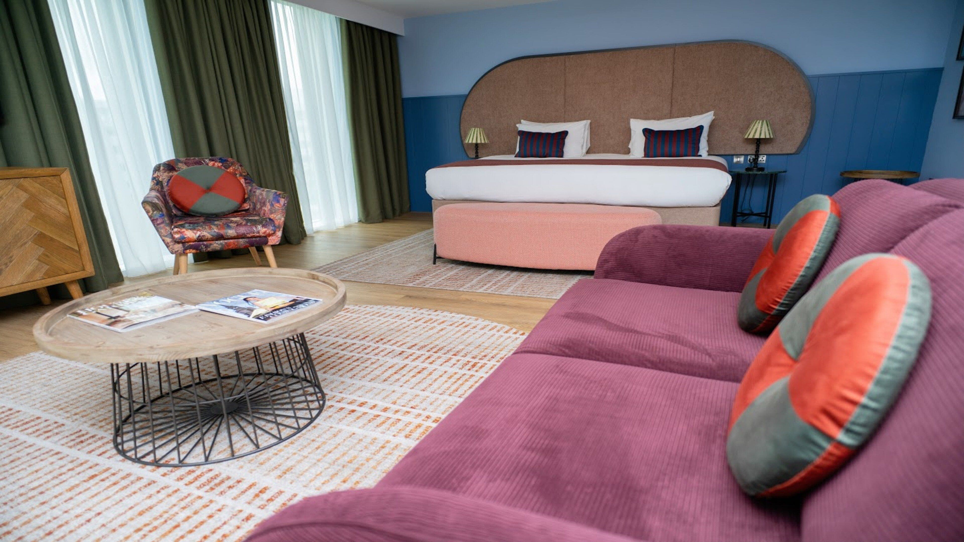 Suite, 1 Bedroom | In-room safe, soundproofing, iron/ironing board, free WiFi