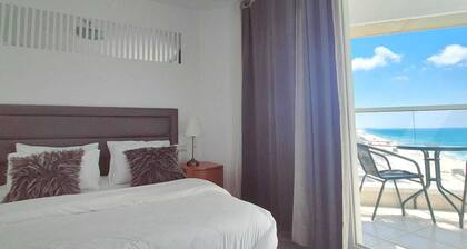 SHaYaSH apartments Leonardo Bat-Yam