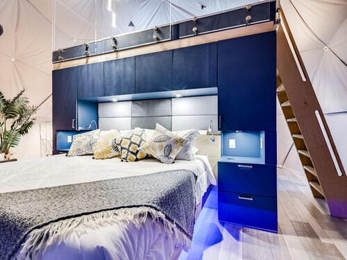 Unique & Plush Eco-Glamping Resort in TX Hill country!