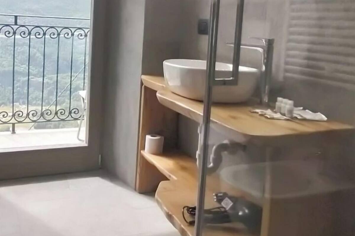 豪華雙人房 | 浴室