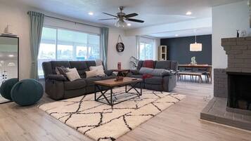 TV, fireplace, books, offices