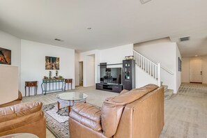 TV, fireplace, books - Large Menifee Home: 1 Block to Neighborhood Park! (Menifee)