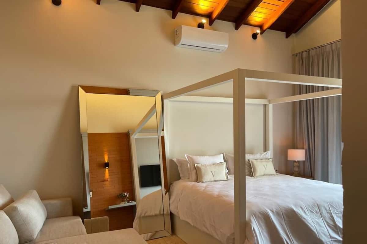 1 slaapkamer, luxe beddengoed, een minibar, een kluis op de kamer