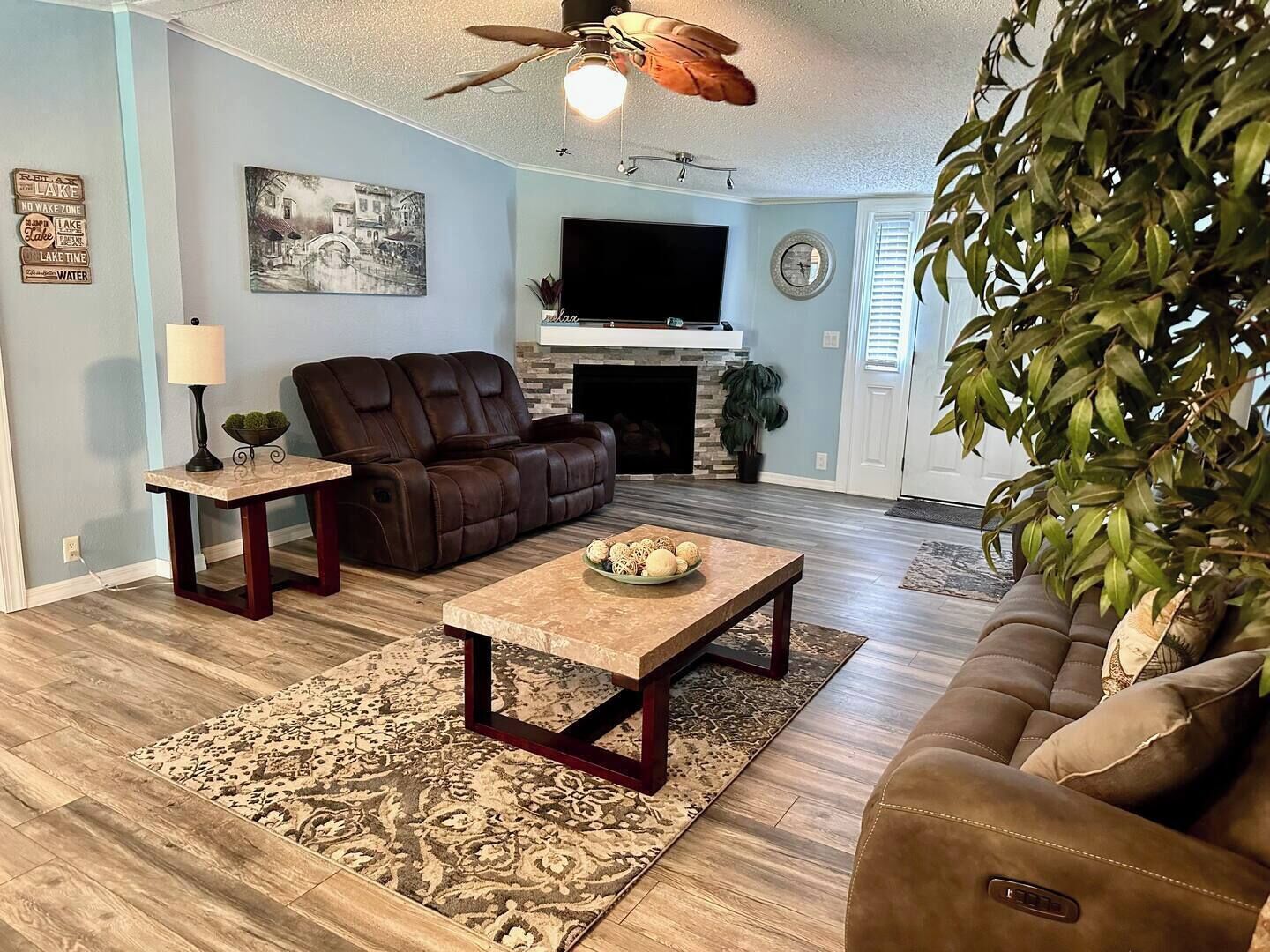 TV connectée, cheminée