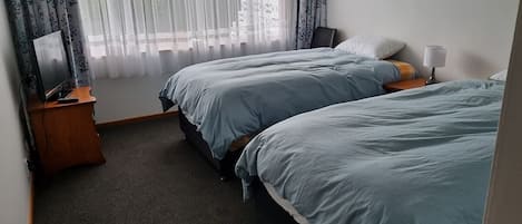 2 habitaciones, wifi y ropa de cama 