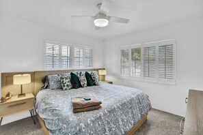 1 室のベッドルーム、アイロン / アイロン台、WiFi、ベッドシーツ