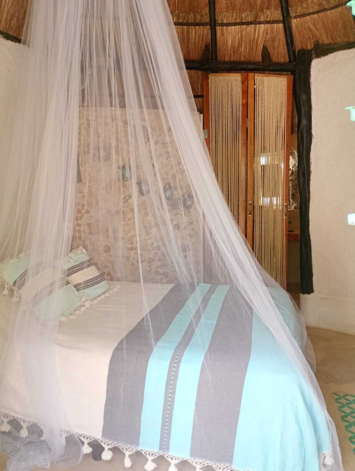 1 chambre, bureau, Wi-Fi, draps fournis