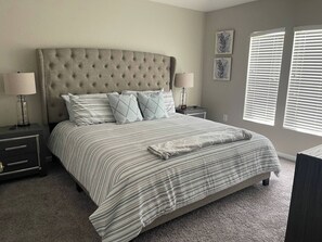 3 bedrooms, free WiFi - Disney Area - Heated Pool - 3 Bedroom Townhome (Kissimmee)