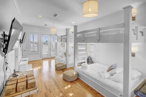 5 Schlafzimmer, Bügeleisen/Bügelbrett, kostenloses WLAN, Bettwäsche