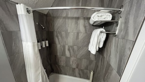 Unclassified image, 4 of 11, button - Boutique motel with private beach access & full kitchen (Penticton)