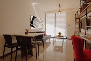 Interior - Beautiful Loft in a brand new Condo, 10 minutes from business center.  (Santa Cruz de la Sierra)