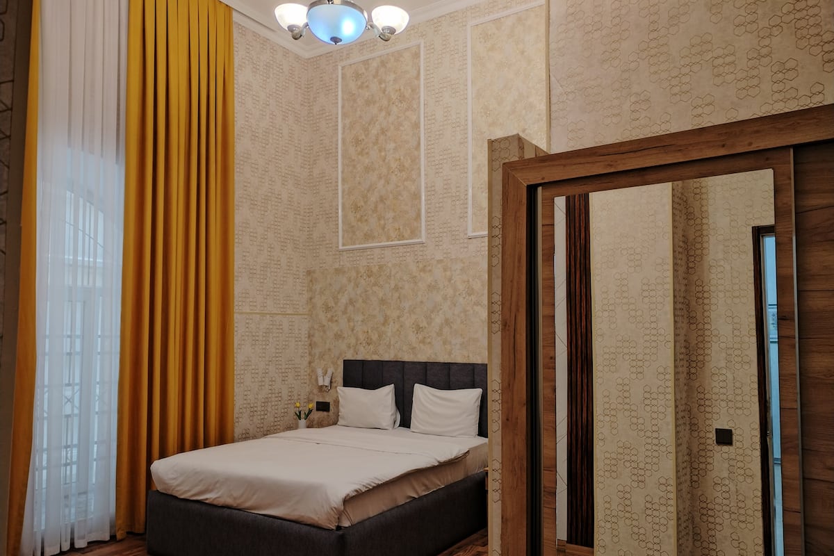 Economy Double Room | In-room safe, desk, blackout drapes, soundproofing