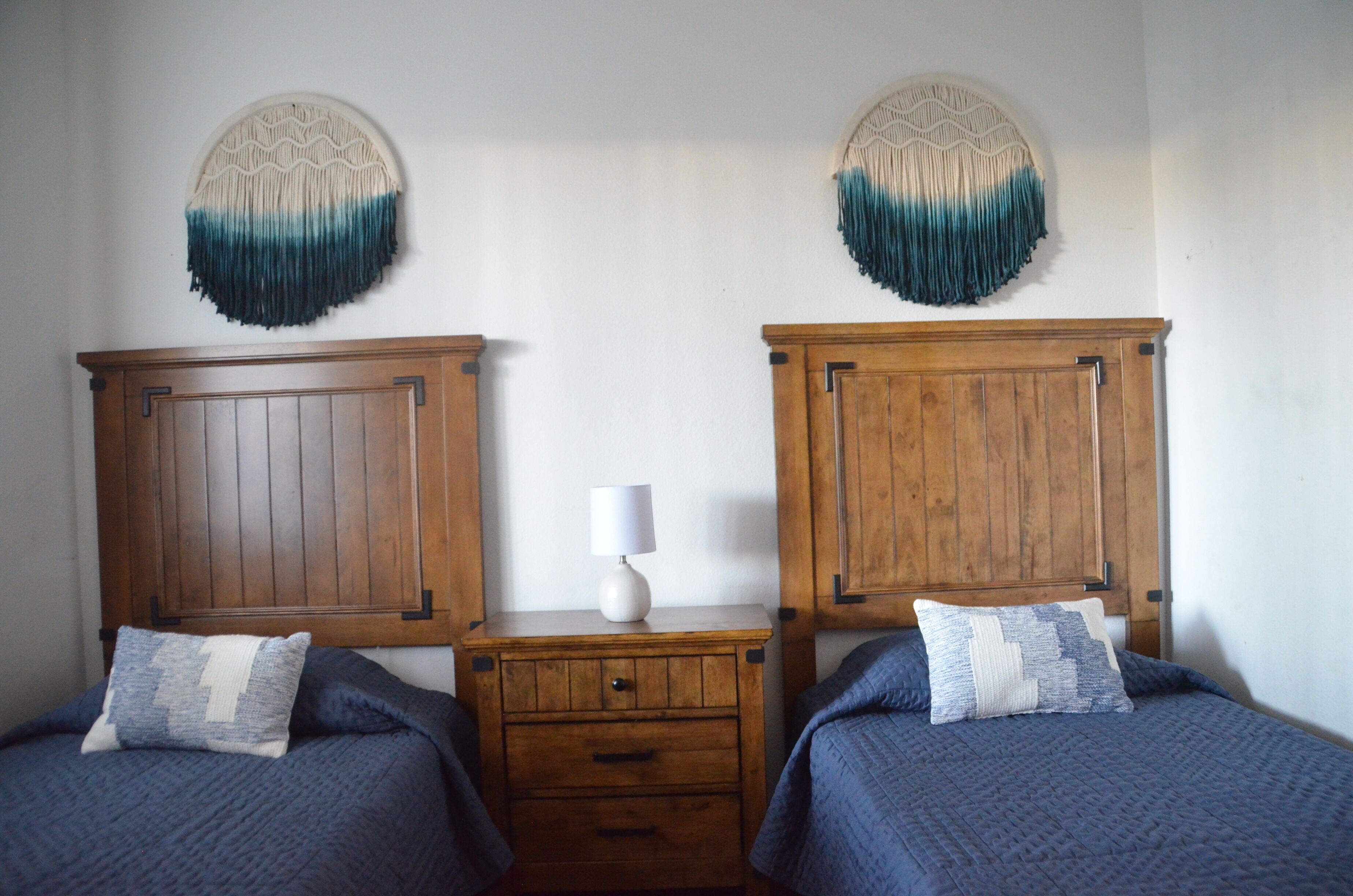 2 chambres, fer et planche à repasser, Wi-Fi, draps fournis