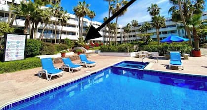 Rosarito getaway with jacuzzi & beach!