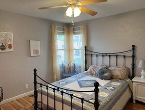 2 bedrooms, WiFi, bed sheets