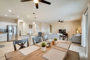 Interior - Hot Tub & Foosball Table: Lake Havasu City Home (Lake Havasu City)