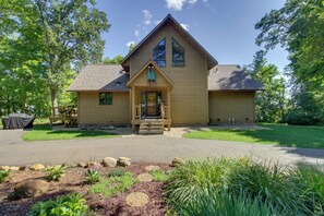 Exterior - Lakefront Brainerd Cabin w/ Fireplace! (Brainerd)