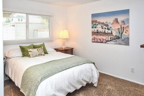 2 bedrooms, WiFi, bed sheets