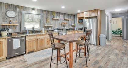 Charming Creedmoor Retreat Near Falls Lake!