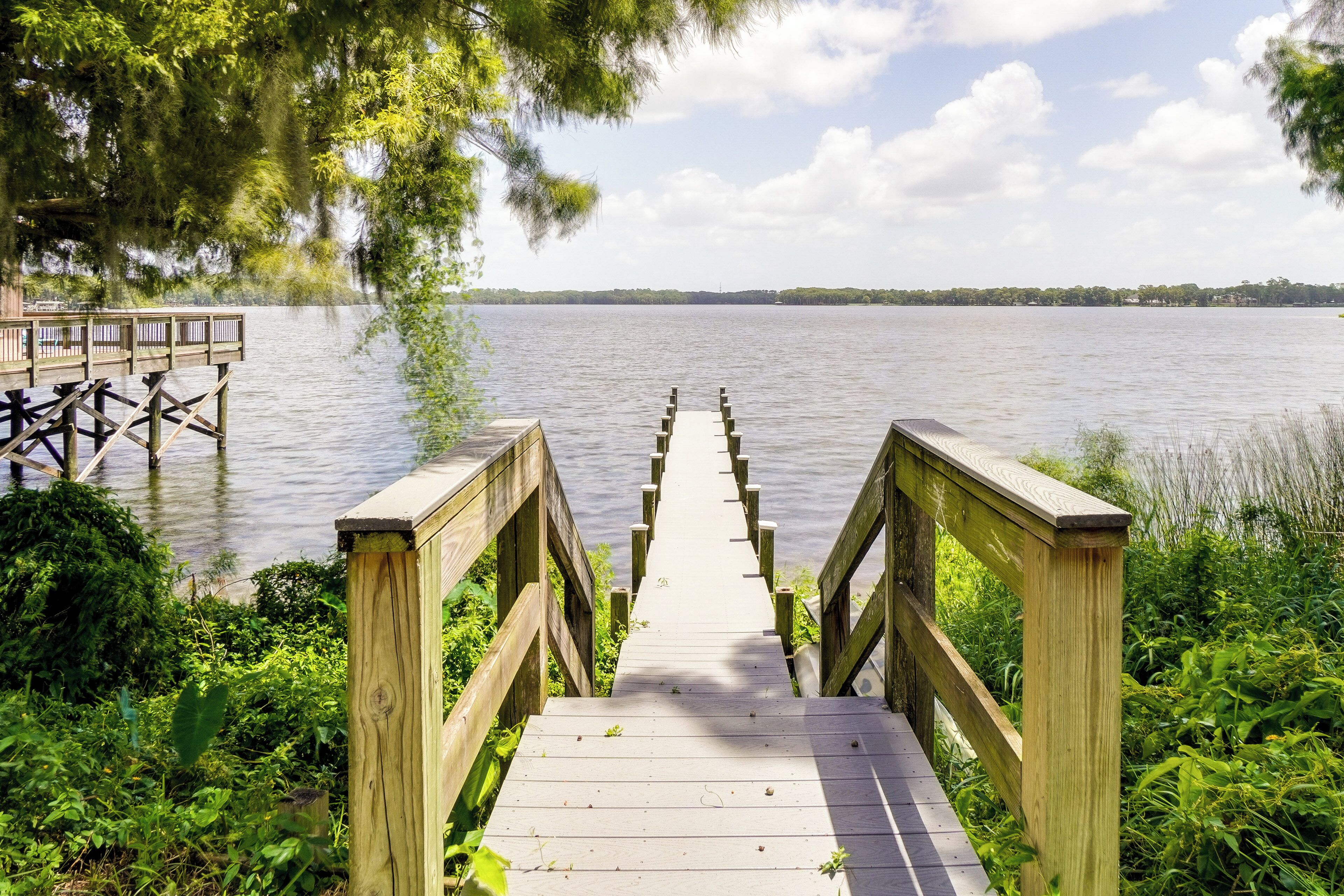 Casselberry Vacation Rental Condo on Lake Howell!