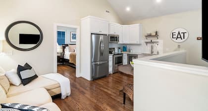 Bike & Hike Friendly Loft in Downtown Bentonville.