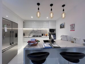Private kitchen - Okahu Bay Villas (Auckland)