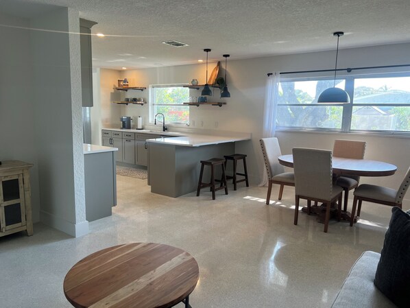 Interior - Pool house, close to the beach! (Satellite Beach)