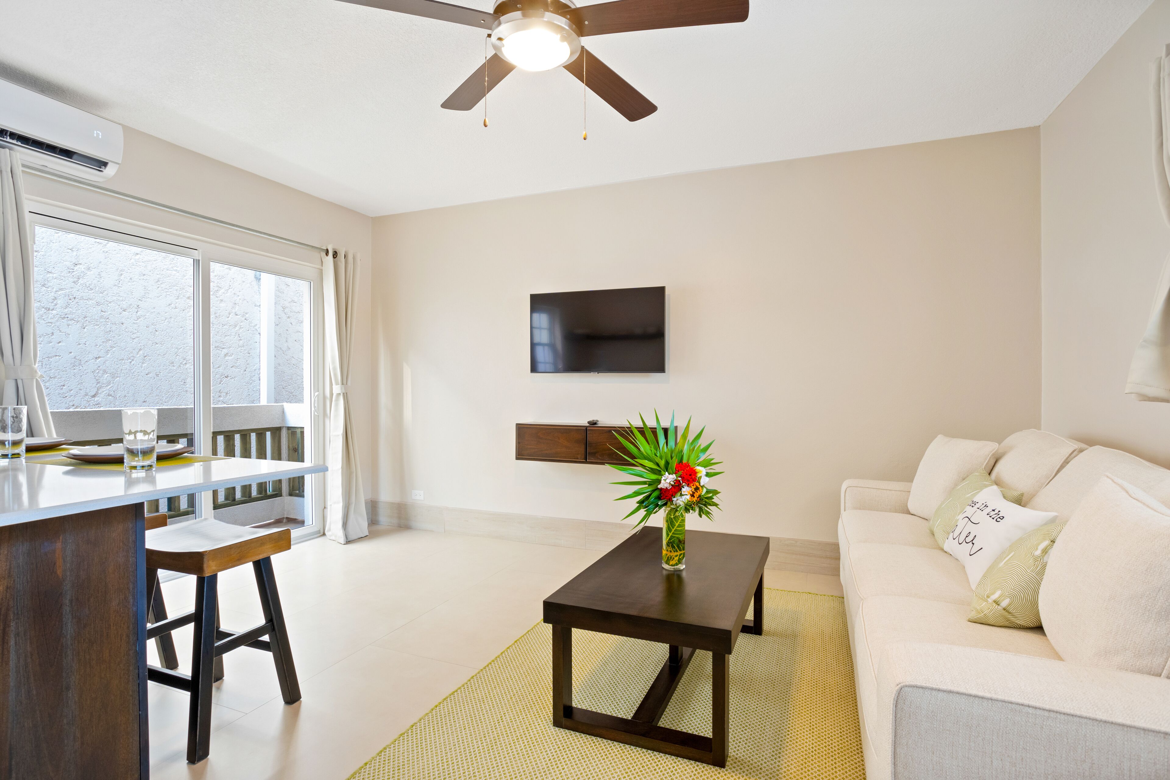 Suite Économique | Coin séjour