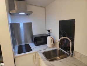 Fridge, microwave, toaster