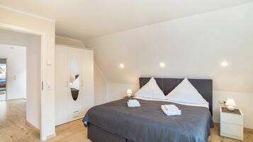 1 chambre, fer et planche Ă repasser, Wi-Fi gratuit, draps fournis