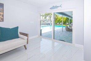 Udendørs pool, opvarmet pool