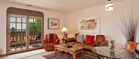 Smart TV, DVD player, books