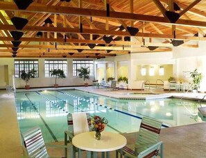 Piscine intérieure, piscine chauffée