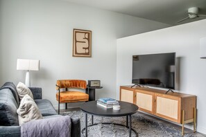 Televisión y estéreo 