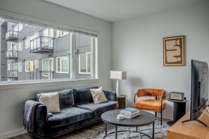 Televisión y estéreo 