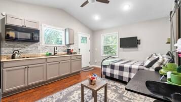 Fridge, microwave, stovetop, coffee/tea maker