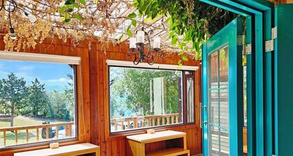 Baili Manor Cing Jing