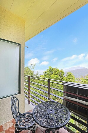 Deluxe Room | View from room - Baili Manor Cing Jing (Ren'ai)