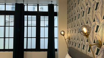 1 chambre, fer et planche à repasser, Wi-Fi, draps fournis