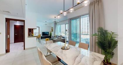 Best location to stay in Dubai Marina with everything in walking distance