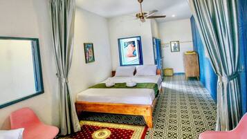 3 bedrooms, WiFi, bed sheets