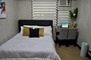 1 chambre, fer et planche à repasser, Wi-Fi gratuit, draps fournis